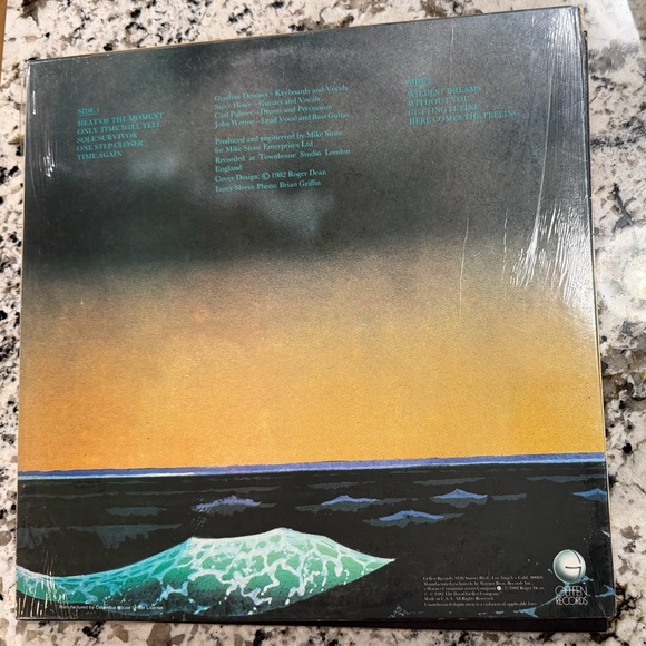 Still in Shrinkwrap! ASIA 1982 Vinyl LP, self-titled debut album, Geffen Records - Picture 2 of 2